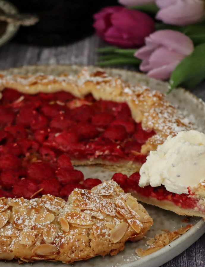 Himbeer-Rosmarin Galette